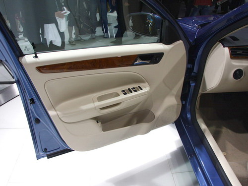 火狐电竞:著名公益导演周永旗落地长治开启《为爱同程》(图1) 火狐电竞