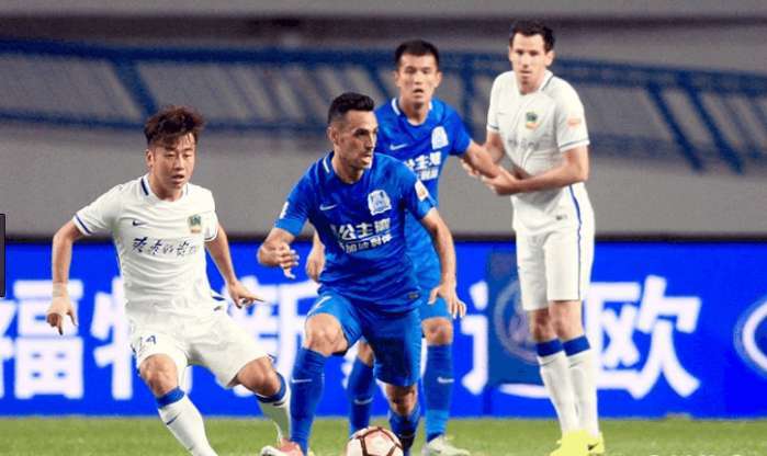 抖音主播林一爱宠生病,粉丝却为何心疼起了她本人?:火狐电竞(图2) 火狐电竞官网