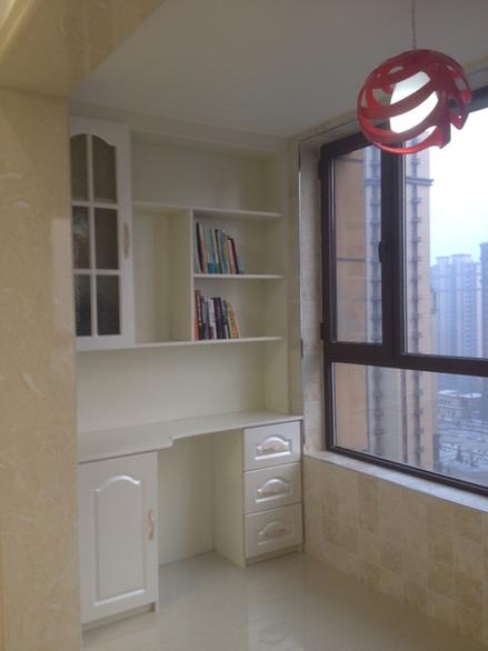 溪头社区:开展环境卫生整治活动“火狐电竞平台”(图2) 火狐电竞官网