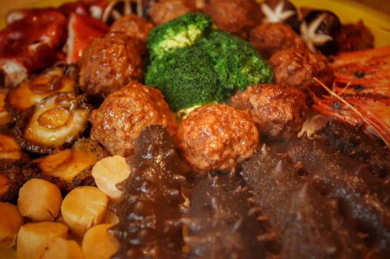 高玉洁擅长皮肤激光美容深得广大求美者的好评:火狐电竞(图3) 火狐电竞平台