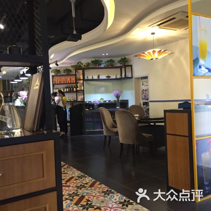 梅花社区:开展孕前优生健康检查宣传活动-火狐电竞(图3) 火狐电竞平台