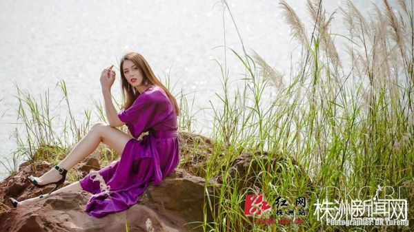 男子在街头求人收养3小孩 称立下血书永不相认(图)“火狐电竞官网”(图3) 火狐电竞官网