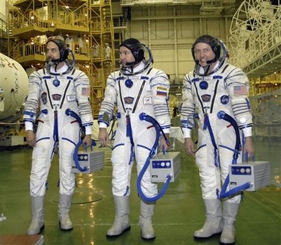 易东菊-“艺术光影化”|火狐电竞平台(图3) 火狐电竞平台